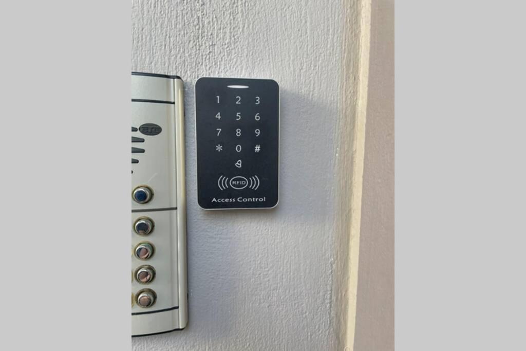 Maxim Deluxe Apartment Néa Alikarnassós エクステリア 写真